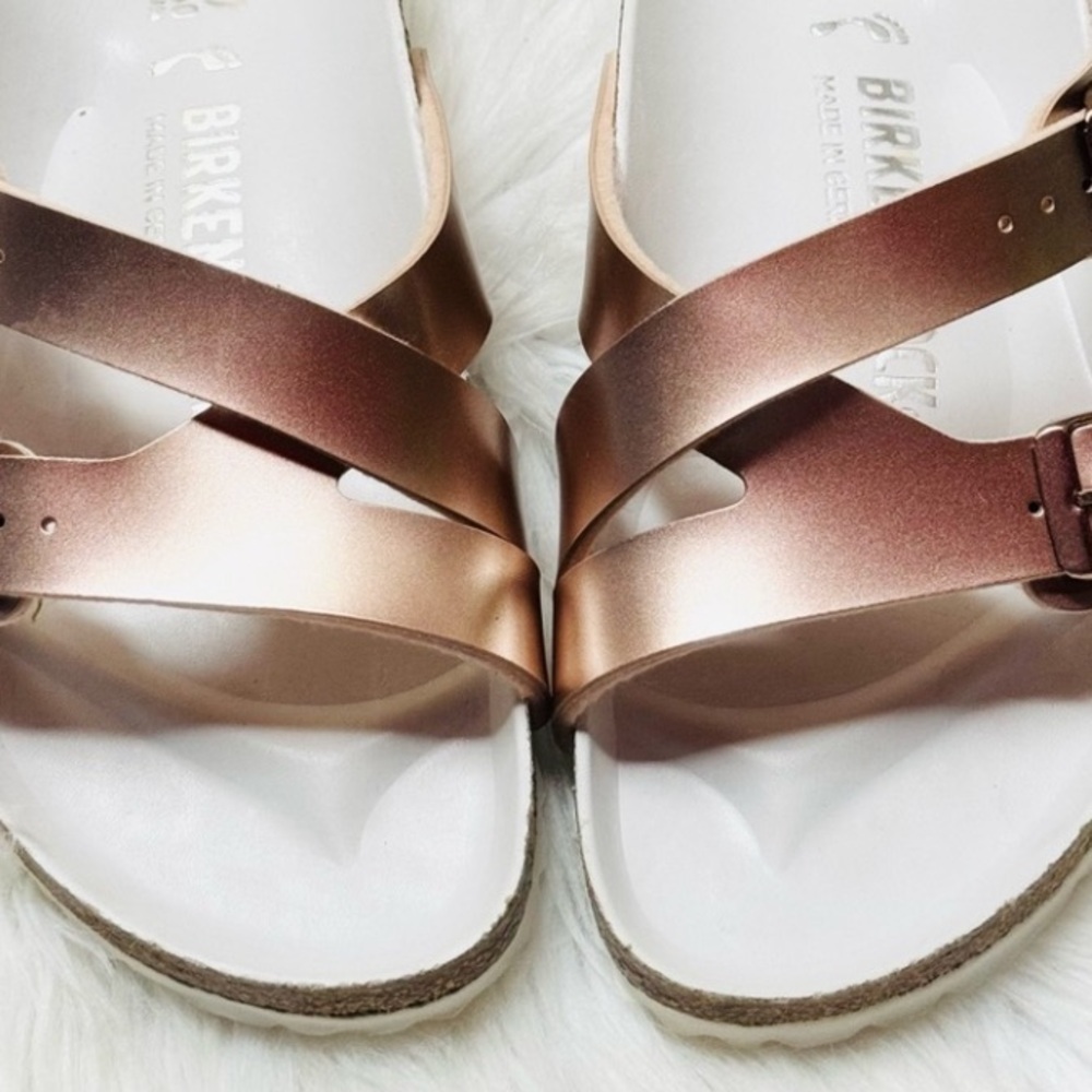 Birkenstock Yao Metallic Copper Sandals - Picture 3 of 7